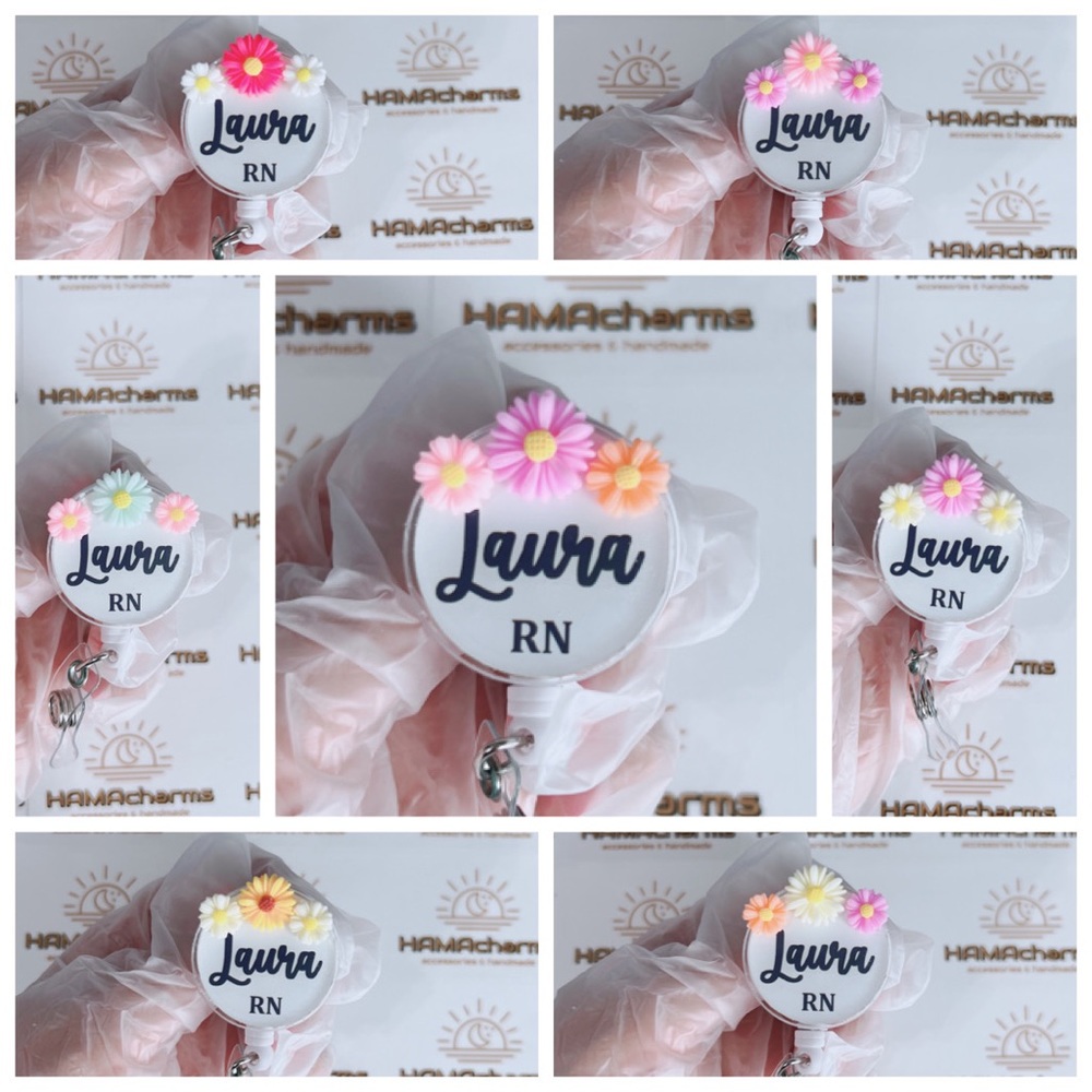 1 x Customized Badge Reel ID Holder with Name and Title 3D Daisy flowers